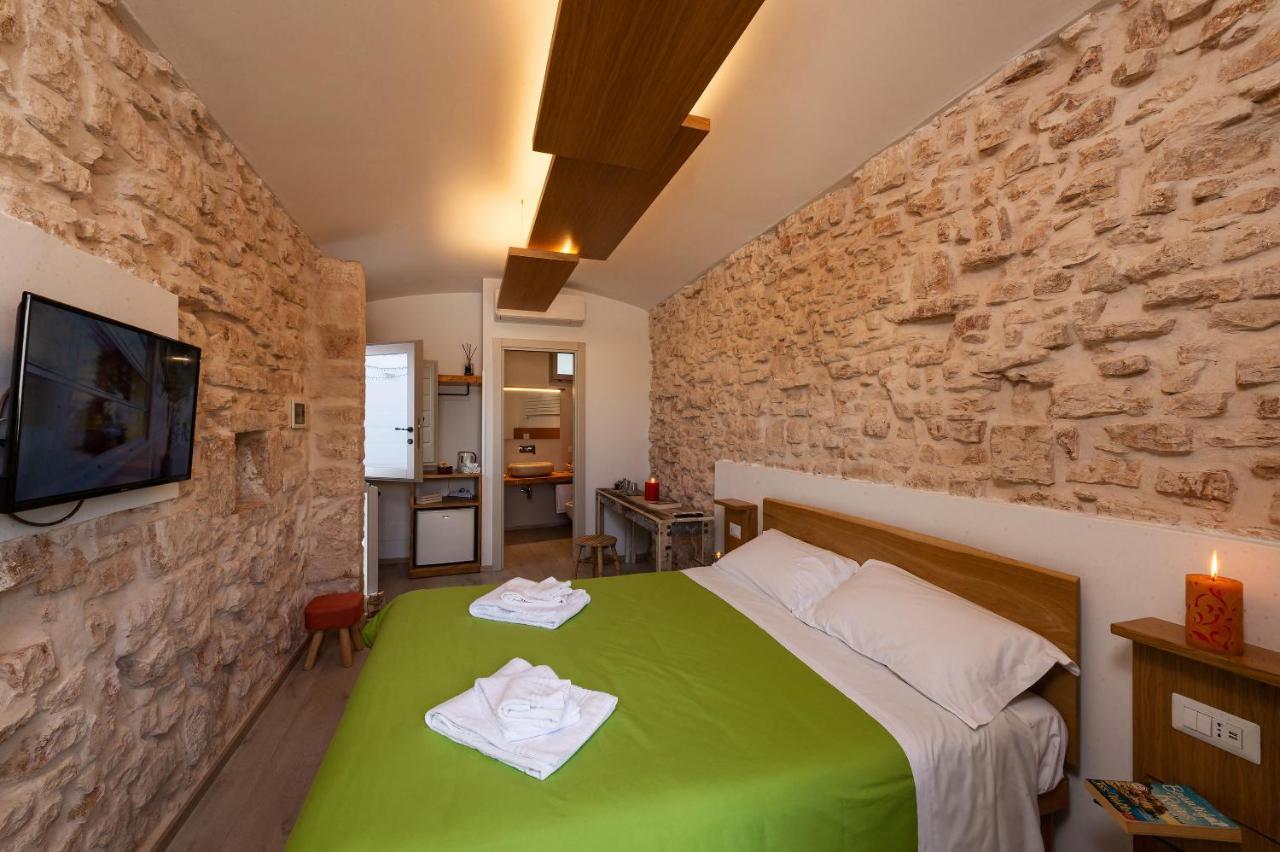 Trulli In Corte 阿尔贝罗贝洛 外观 照片